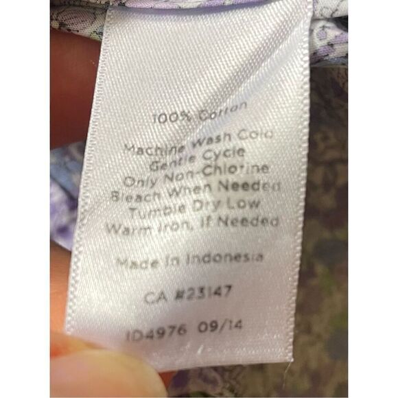 TALBOTS Cotton Bottom Down Long Sleeve lilac Shirt L - Picture 7 of 8